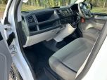 VOLKSWAGEN TRANSPORTER T6 TDI 6 SEAT KOMBI TRENDLINE SWB IN CANDY WHITE - 3470 - 20