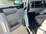 VOLKSWAGEN TRANSPORTER T6 TDI 6 SEAT KOMBI TRENDLINE SWB IN CANDY WHITE - 3470 - 16