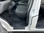 VOLKSWAGEN TRANSPORTER T6.1 204 7 SPEED DSG AUTO 9 SEAT SHUTTLE SE SWB IN CANDY WHITE - EURO SIX WITH DIGITAL COCKPIT -  HUGE SPEC!!! - 3344 - 20