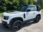 LAND ROVER DEFENDER 90 HARD TOP D250 MHEV IN FUJI WHITE SWB - 3297 - 1