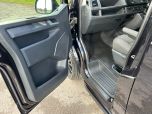 VOLKSWAGEN TRANSPORTER T6 TDI 150 7 SPEED DSG 6 SEAT KOMBI/SHUTTLE SE SWB IN BLACK - EURO SIX - DONE ONLY 5,000 MILES!!! - 3359 - 14