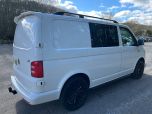 VOLKSWAGEN TRANSPORTER T6 TDI 6 SEAT KOMBI TRENDLINE SWB IN CANDY WHITE - 3470 - 7