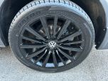 VOLKSWAGEN TRANSPORTER T6 TDI 8 SEAT SHUTTLE SWB IN INDIUM GREY - EURO SIX - 3403 - 20