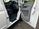 VOLKSWAGEN TRANSPORTER T6.1 TDI BLACK EDITION LWB IN CANDY WHITE - EURO SIX - 3358 - 13