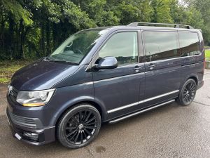 Used VOLKSWAGEN CARAVELLE in Mid Glamorgan South Wales for sale