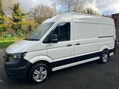 Used VOLKSWAGEN CRAFTER in Mid Glamorgan South Wales for sale