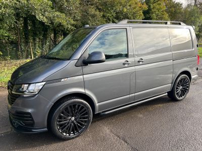 Used VOLKSWAGEN TRANSPORTER in Mid Glamorgan South Wales for sale